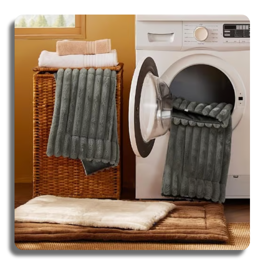 Self Warming Cat Mat for Small Cat Self Heating Dog Crate Pad Thermal Extra Warm Puppy Mat Indoor Outdoor Non-Slip